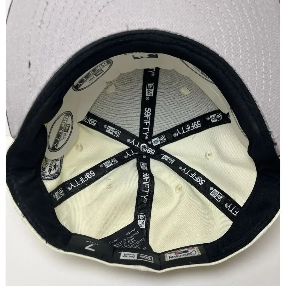 New Era 59FIFTY Los Angeles Dodgers Sugar Skull Fitted Hat Size 7 Off-White/Blac
